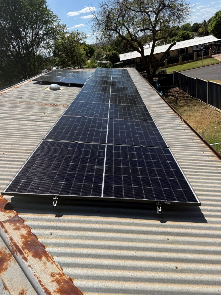 Mount Isa 28 Panels